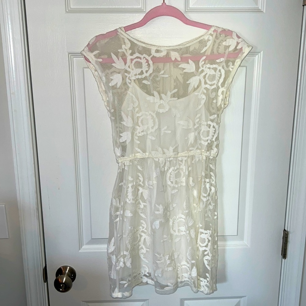 Hollister White Lace Dress with Underlay, Size Small